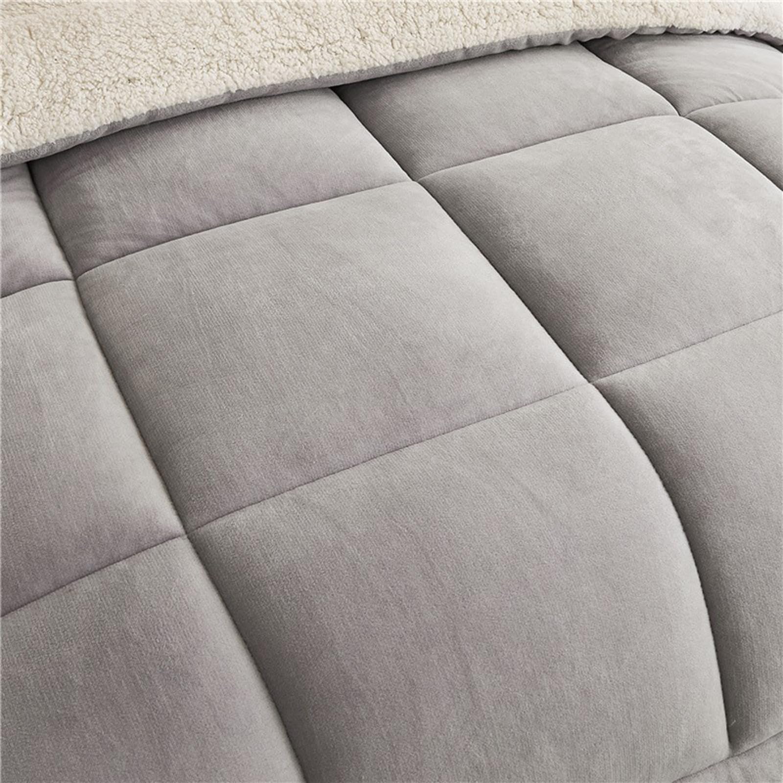 Luxury Sherpa Velvet Comforter – Ultra Soft Plush Bedding